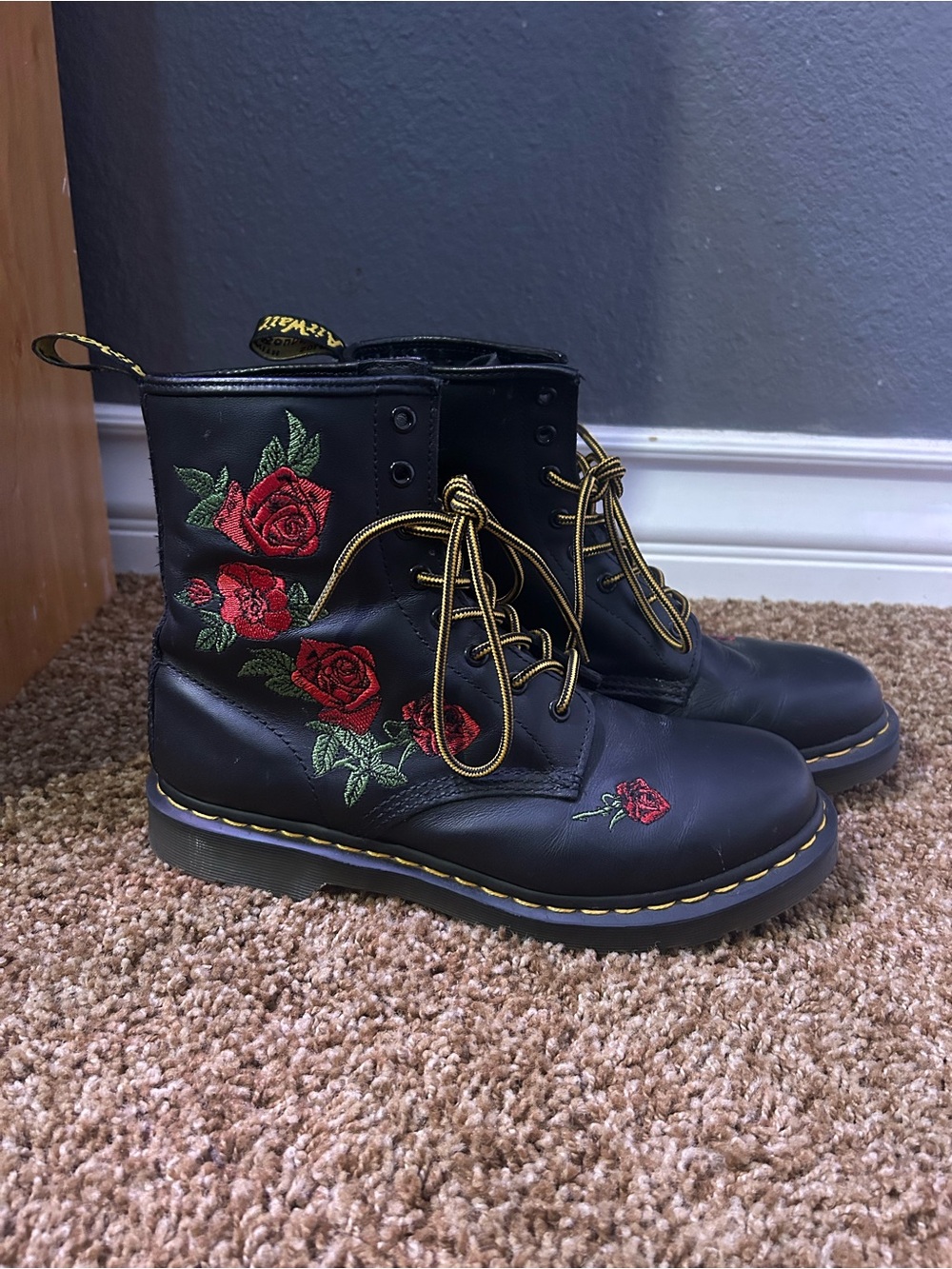 Dr. Martens 1460 Vonda Rose Stitched